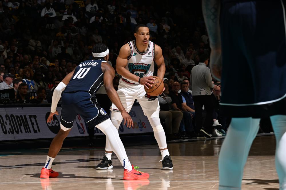 篮板和多次 篮板和多次